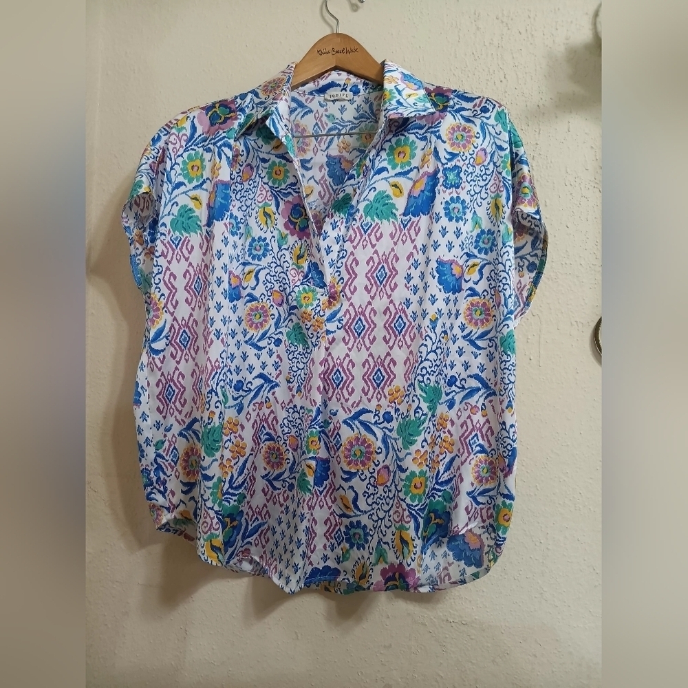 JODIFL Multicolor Floral Button Down Shirt